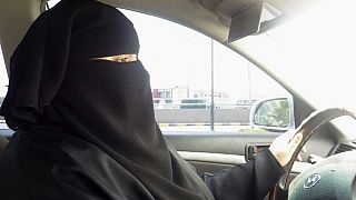 Suudi Arabistan'da araba kullanan kadına 'terörist' suçlaması