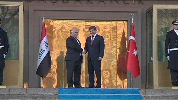 بغداد وأنقرة تتعهدان بقتال تنظيم داعش بغداد وأنقرة تتعهدان بقتال تنظيم داعش