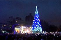 Donetsk intenta recuperar el espíritu navideño tras meses de guerra en el este de Ucrania