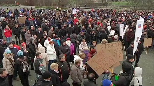 Словения: акция протеста против двойного подоходного налога Словения: акция протеста против двойного подоходного налога