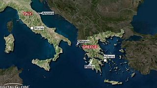 Greece: Evacuation of ferry with 466 people on board