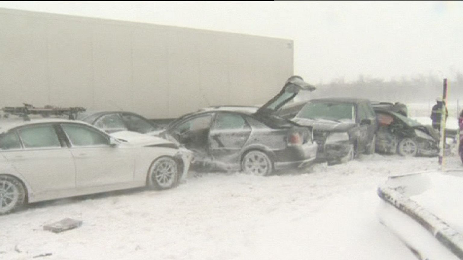 Slovenia: more than 50 vehicle involved in a traffic accident