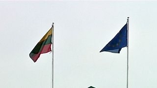 Lituânia adere ao euro a 1 de janeiro