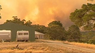 40.000 personas a punto de ser evacuadas por los incendios en Australia Meridional
