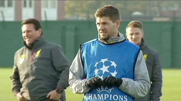 Steven Gerrard a caminho do futebol americano Steven Gerrard a caminho do futebol americano