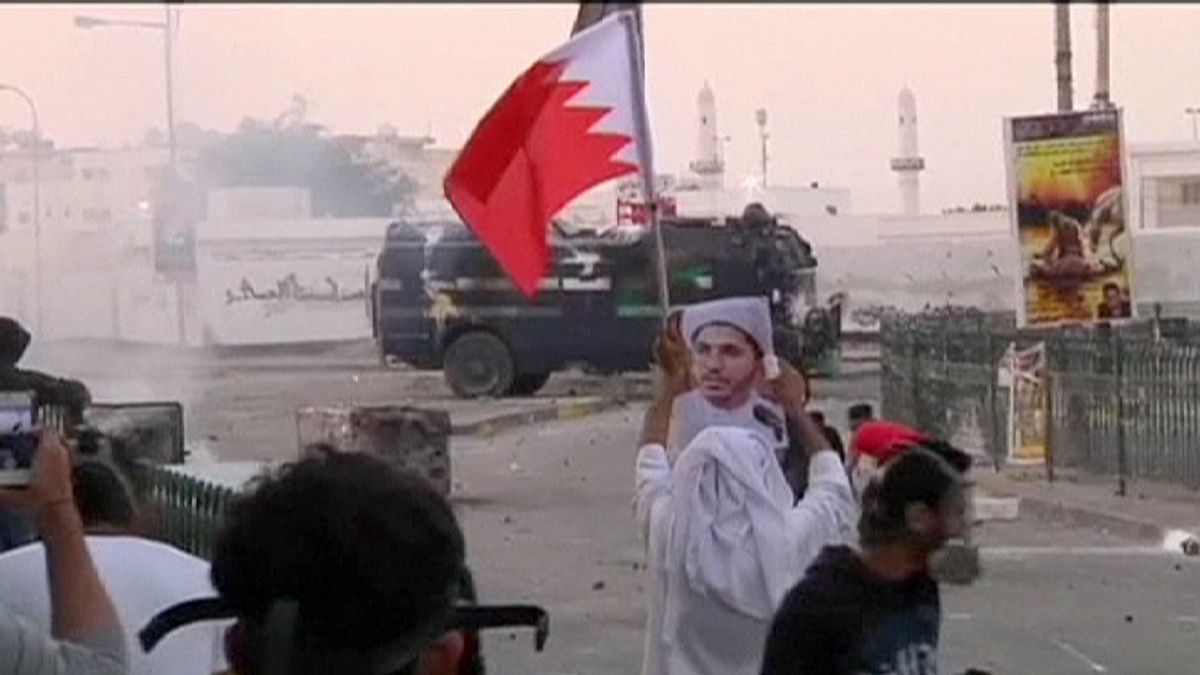 Nuevos enfrentamientos entre policía y manifestantes en Baréin