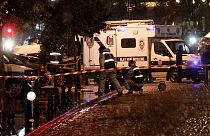 Mulher suícida faz-se explodir e mata polícia em Istambul