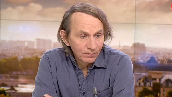 Le dernier Houellebecq fait couler beaucoup d'encre en France Le dernier Houellebecq fait couler beaucoup d'encre en France