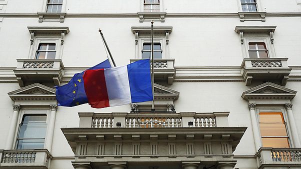 Condamnations unanimes après l'attentat contre Charlie Hebdo Condamnations unanimes après l'attentat contre Charlie Hebdo