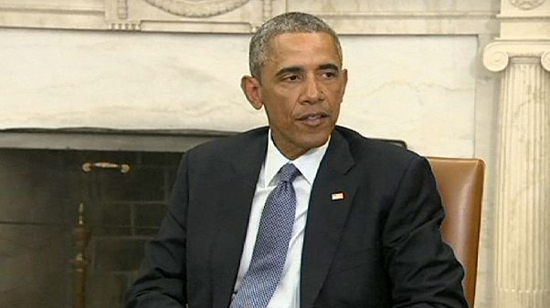 Παγκόσμιο κύμα αλληλεγγύης για την αιματηρή επίθεση στο Παρίσι Παγκόσμιο κύμα αλληλεγγύης για την αιματηρή επίθεση στο Παρίσι
