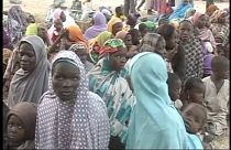 Választási parádé és dzsihádista vérontás Nigériában