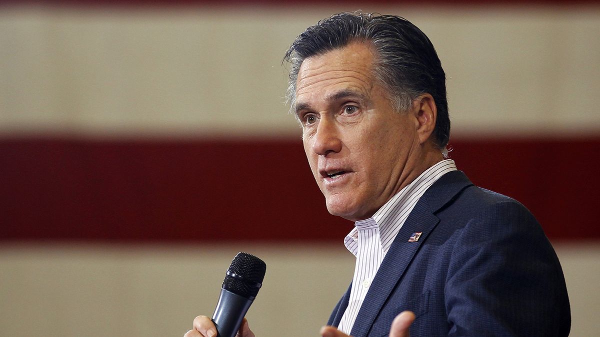 Romney başkanlık yarışı için ilk işareti verdi