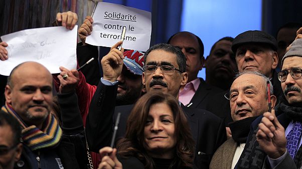 Mısırlı gazetecilerden 'Charlie Hebdo'ya destek Mısırlı gazetecilerden 'Charlie Hebdo'ya destek