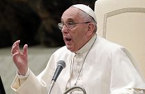 Папа римский призвал политиков и религиозных лидеров осудить попытки оправдать терроризм
