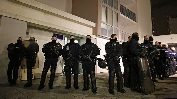 Теракты во Франции: прокол в работе спецслужб? Теракты во Франции: прокол в работе спецслужб?