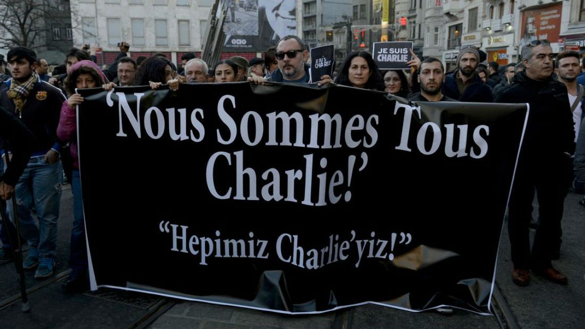 Türkiye’den Paris yürüyüşü yorumlar