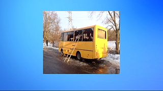 Al menos once civiles mueren en un ataque contra un autobús en el este de Ucrania