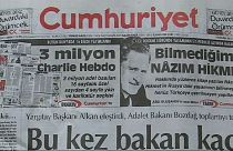 Turchia, il quotidiano Cumhuriyet pubblica le vignette di Charlie su Maometto