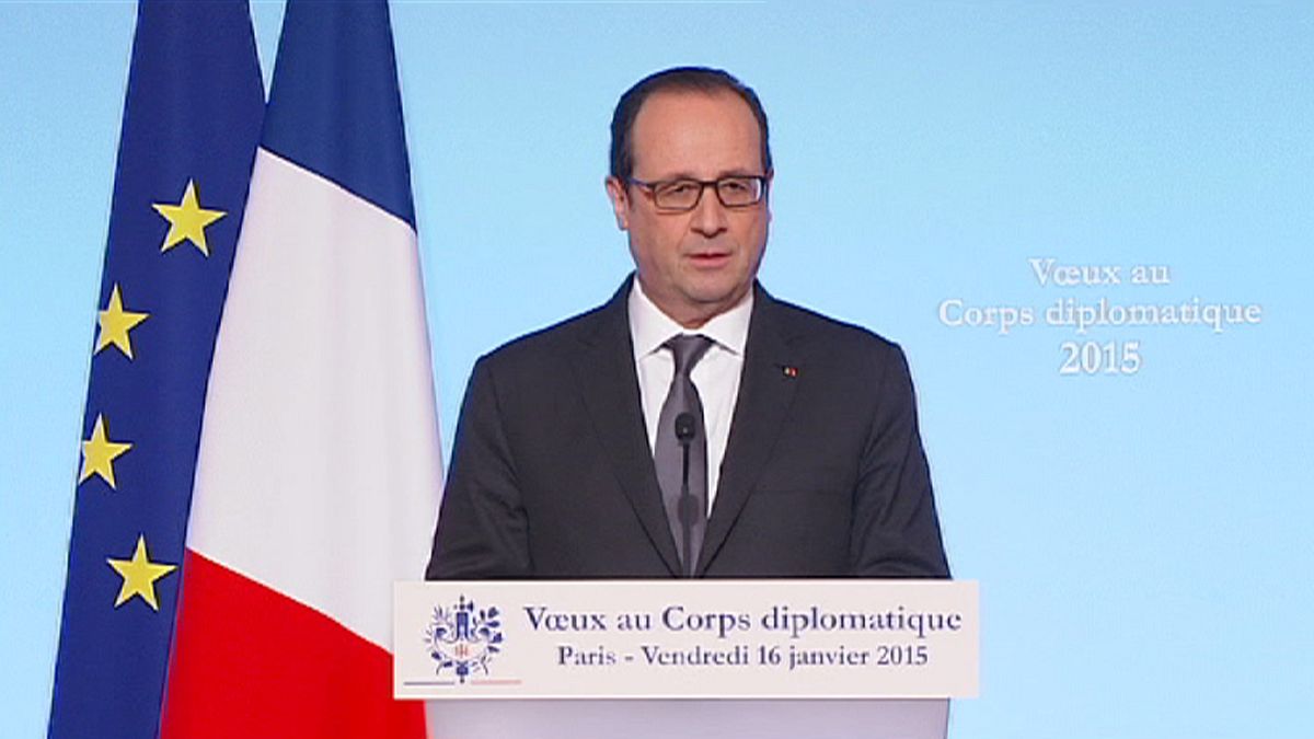 رییس جمهوری فرانسه: ایران مواضع خود را در منطقه روشن کند