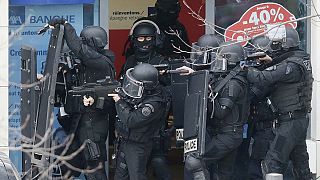 Fransa'da terör operasyonu:12 gözaltı