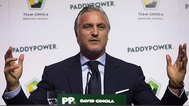 Calcio: Ginola vuole sfidare Blatter per la Presidenza Fifa Calcio: Ginola vuole sfidare Blatter per la Presidenza Fifa