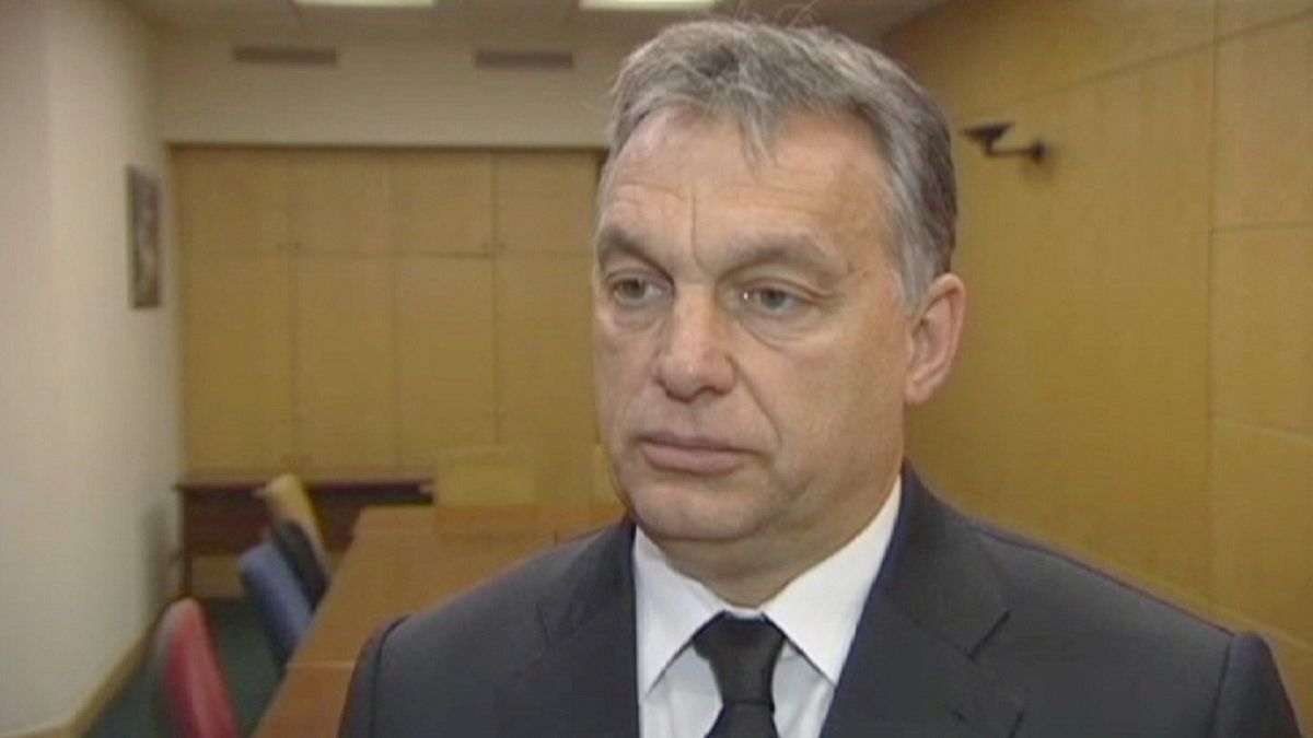 Presidente de Hungria apela à UE para fechar as fronteiras