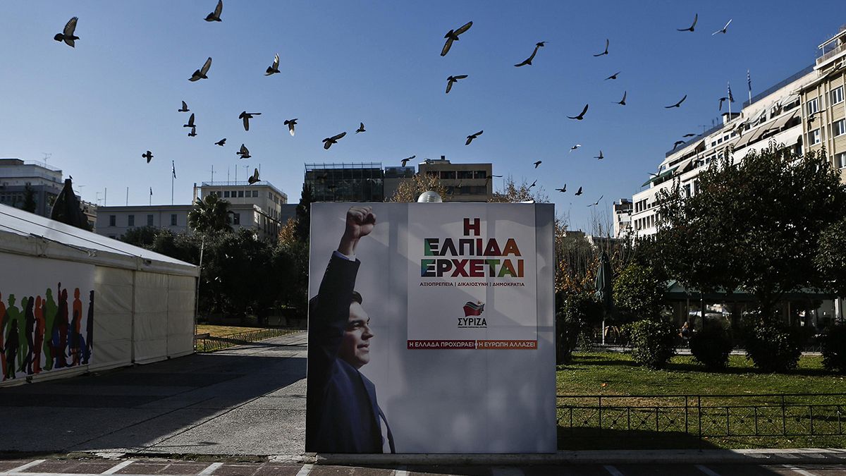 A felmérések a Sziriza győzelmét jósolják Görögországban