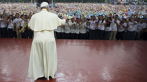 Milliók kísérték végig a pápát fülöp-szigeteki látogatásán Milliók kísérték végig a pápát fülöp-szigeteki látogatásán