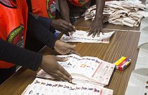 آغاز شمارش آرای رقابت لونگا و هیچیلما در انتخابات ریاست جمهوری زامبیا