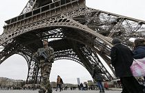 Kampf gegen den Terrorismus: Frankreich rüstet auf