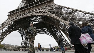 Francia invertirá 425 millones de euros para incrementar su lucha contra el terrorismo