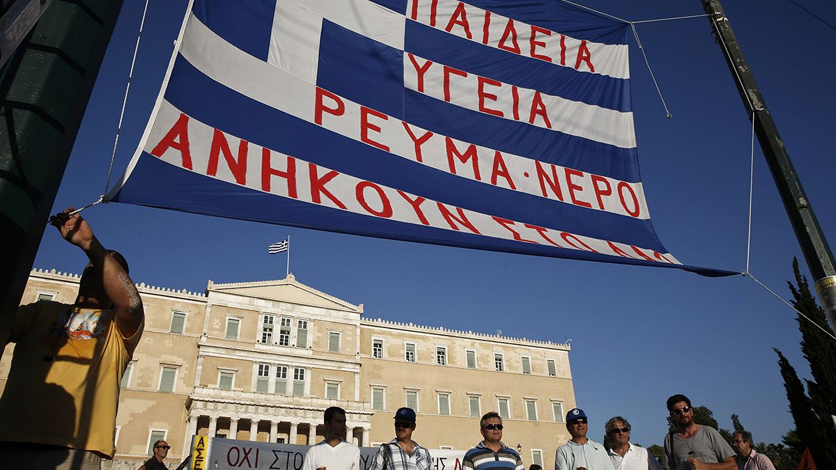 Греция: образование и здравоохранение требуют реанимации