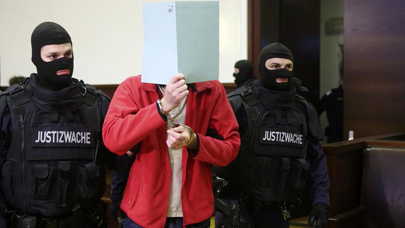 Αυστρία: Δίκη Τσετσένου για συμμετοχή στο ΙΚΙΛ