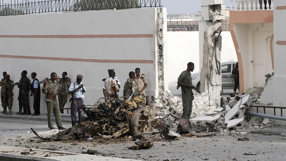 Σομαλία: Επίθεση αυτοκτονίας μια μέρα πριν την επίσκεψη Ερντογάν