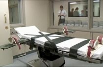 المحكمة العليا الأميركية توافق على النظر بقانون الإعدام بالحقنة القاتلة في أوكلاهوما