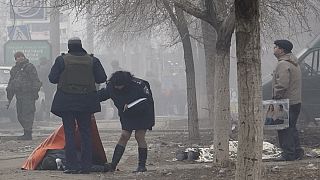 Ucrânia: Bombas caem em Mariupol