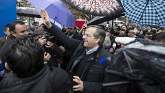 Andonis Samarás, el primer líder en votar en las decisivas elecciones griegas