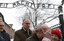 Un grupo de supervivientes regresa a Auschwitz setenta años después