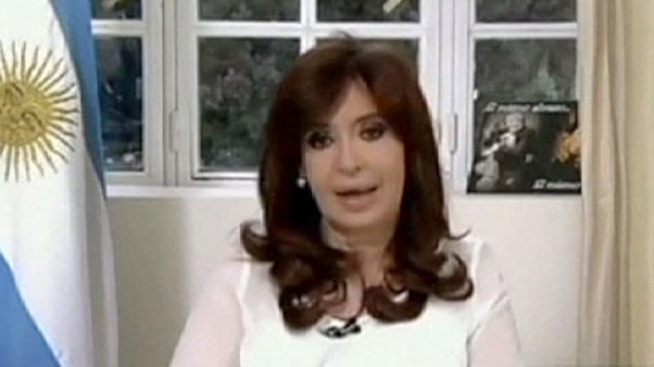Argentine : la présidente dissout les services de renseignements Argentine : la présidente dissout les services de renseignements
