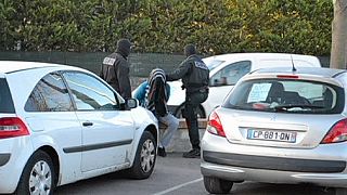 Arrestan en Francia a cinco personas relacionadas con una presunta red de candidatos a la yihad