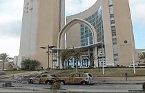 مقتل 9 أشخاص بينهم 5 اجانب في هجوم مسلح على فندق بالعاصمة الليبية