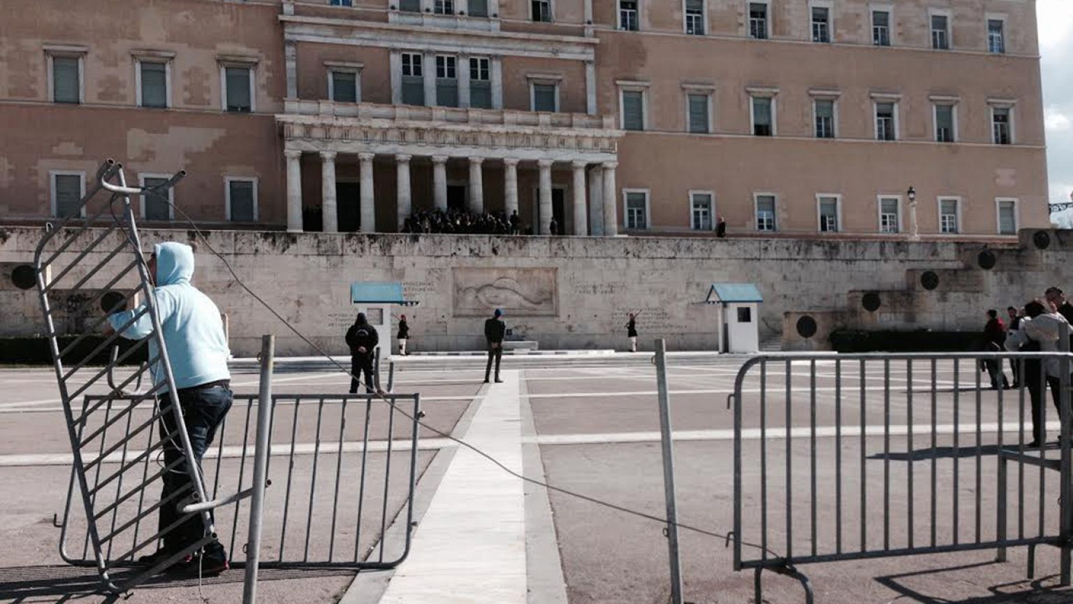 Ελλάδα: Κάγκελα παντού...τέλος!