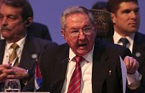 Raul Castro exige fim do embargo norte-americano