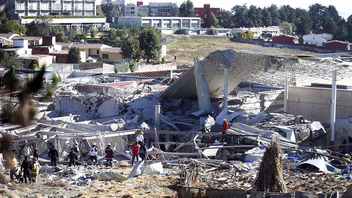 دهها کشته و زخمی بر اثر انفجار گاز در بیمارستانی در مکزیک