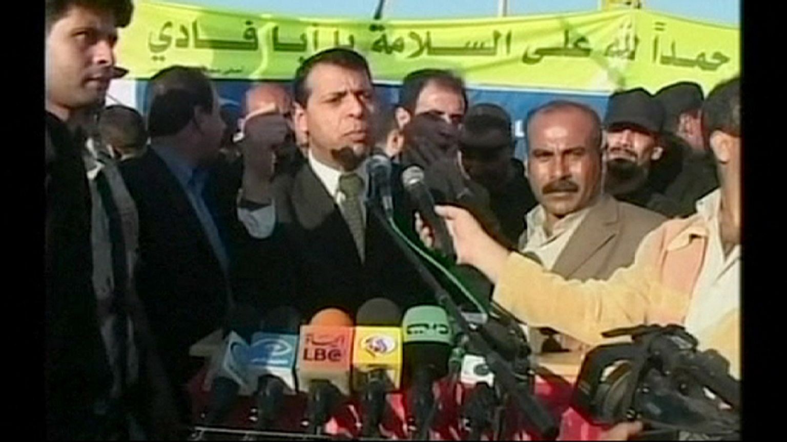 Concedida nacionalidade sérvia a Mohammed Dahlan

.