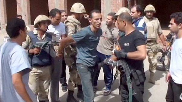 ۱۸۳عضو اخوان المسلمین مصر به اعدام محکوم شدند ۱۸۳عضو اخوان المسلمین مصر به اعدام محکوم شدند