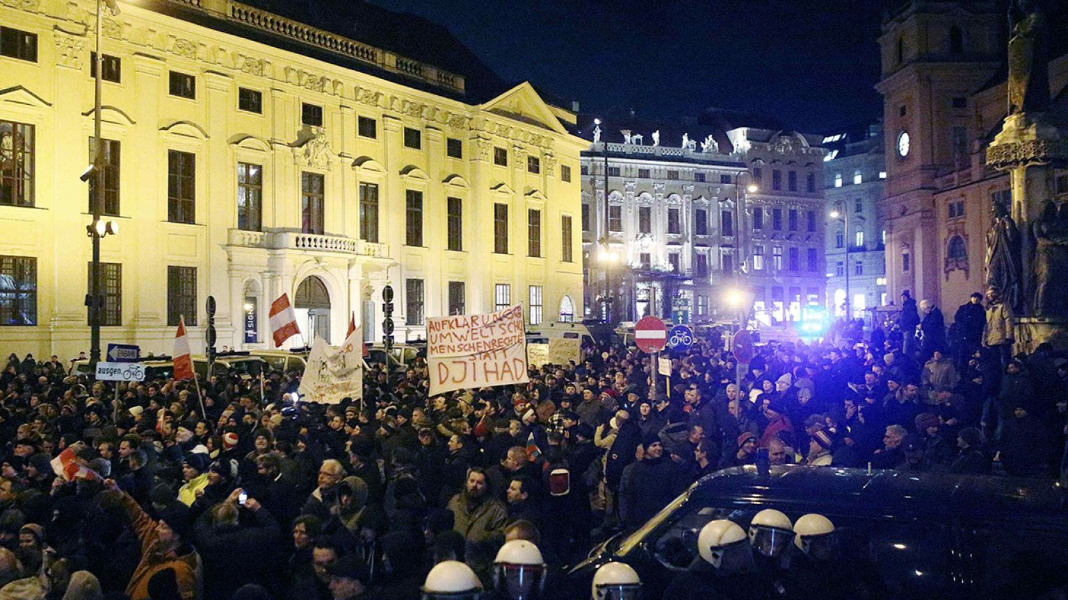 Bécsben is megjelent az iszlámellenes PEGIDA