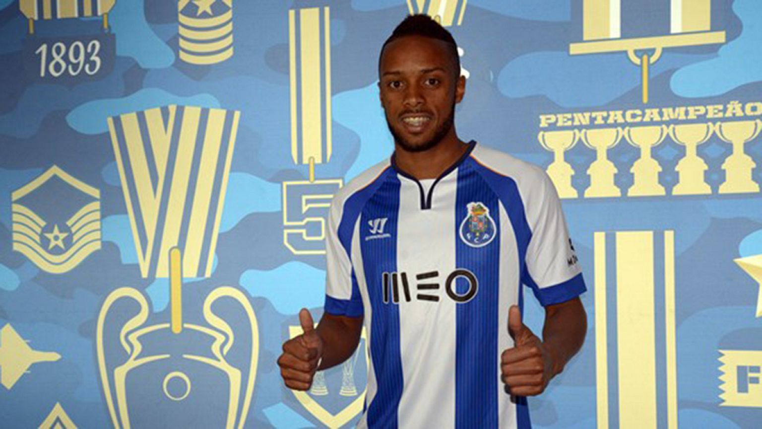Mercado de inverno: FC Porto contrata Hernâni, Benfica cede Djuricic e Sporting fica-se por Ewerton