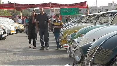 Bulli, Käfer und Co. begeistern beim VW-Festival in Pakistan