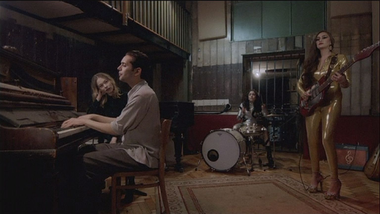 "Baby Bye Bye" di Kitty, Daisy & Lewis